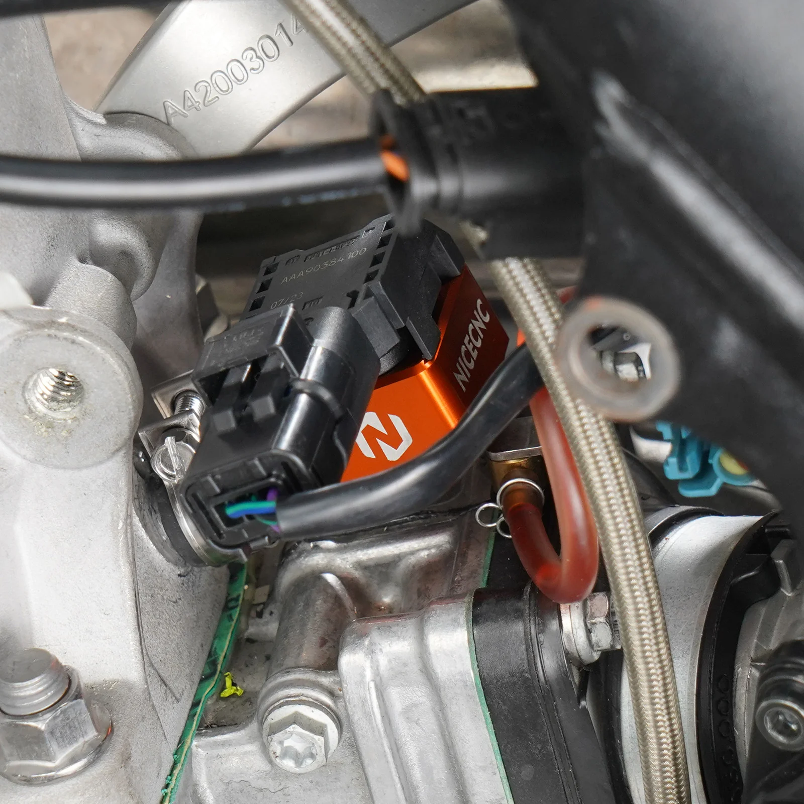 NICECNC KTM&HSQ&GASGAS BASINÇ SENSÖR BRAKETİ 24-26