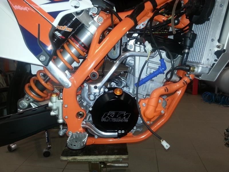 KTM Devir Daim Kapak Koruma Turuncu