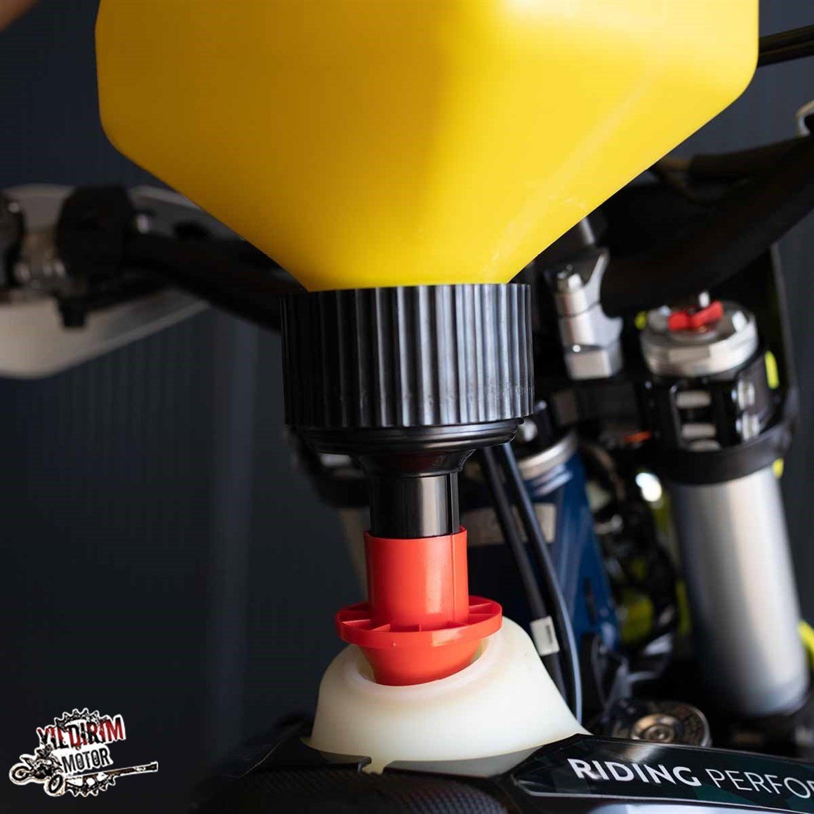 AWORKX BENZİN BİDONU SARI 20L