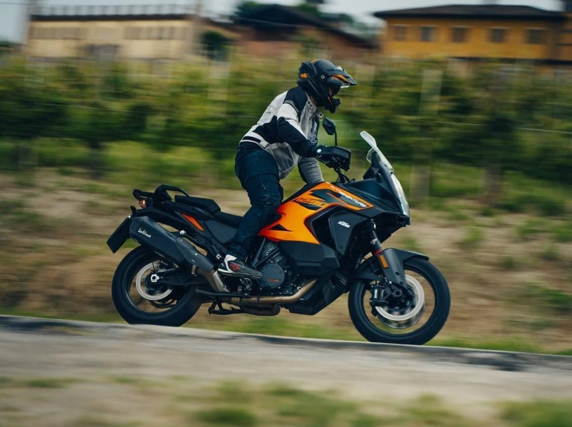 LEOVİNCE KTM 1290 SUPERADV LV12 EGZOZ