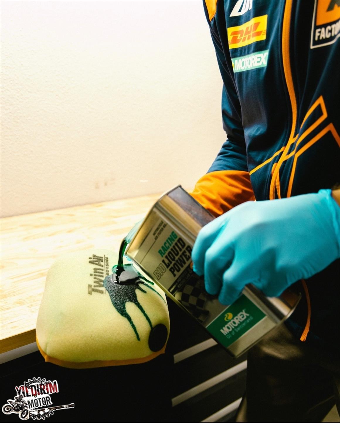 MOTOREX RACİNG BİO POWER HAVA FİLTRE YAĞI 1LT