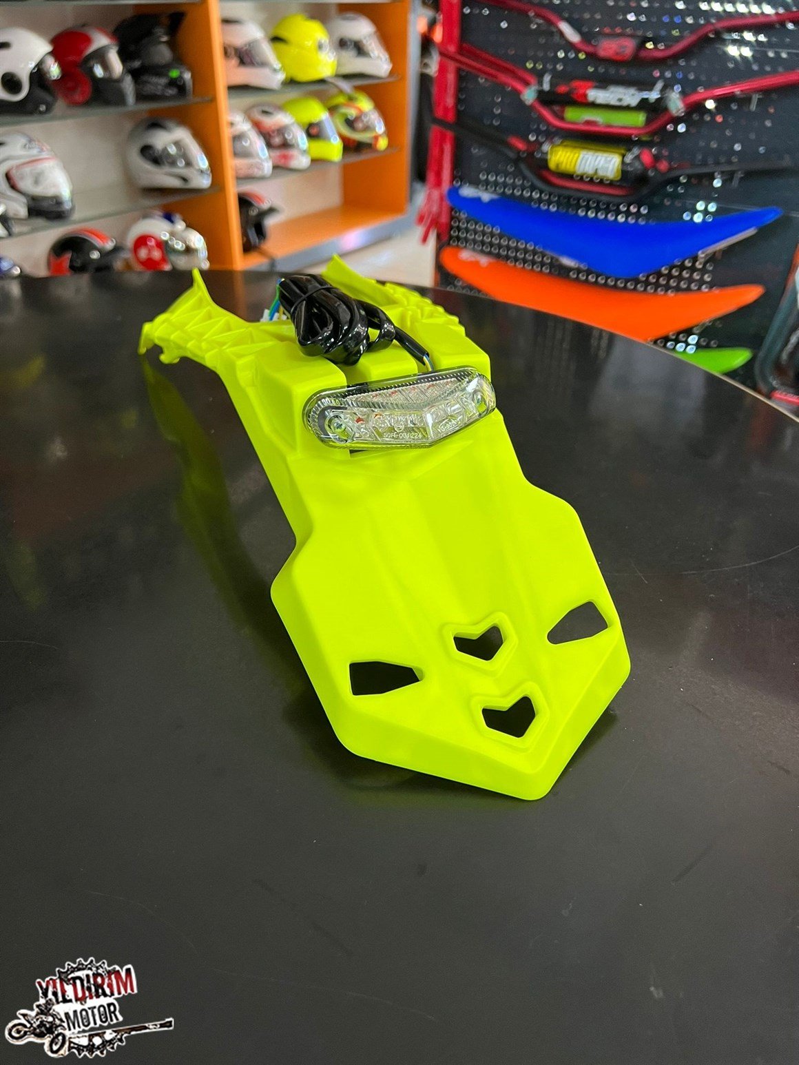 RTECH HUSQVARNA MODELLER PLAKALI STOP KUYRUK 20-21