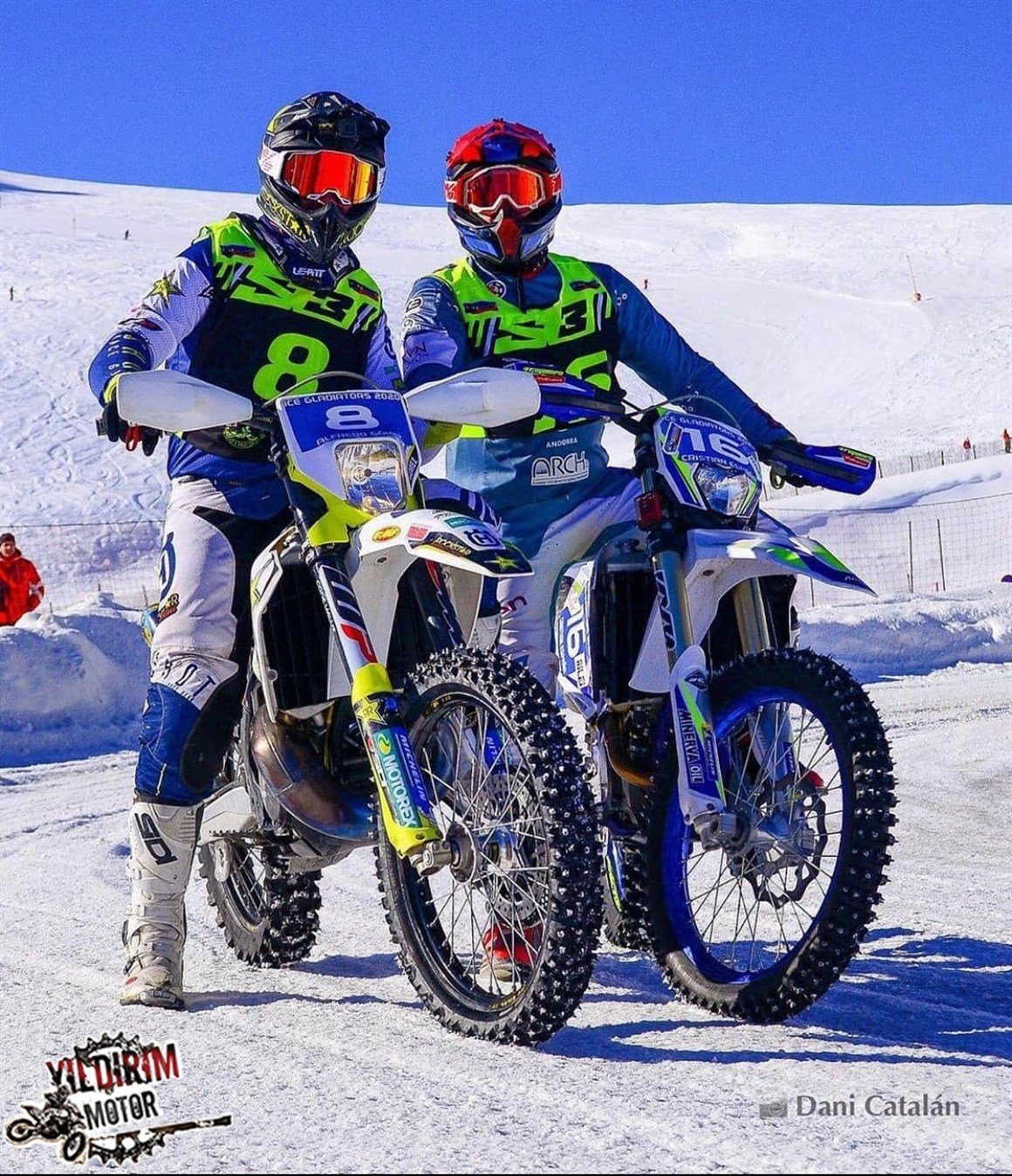 S3 Günlük Kolsuz Hırka