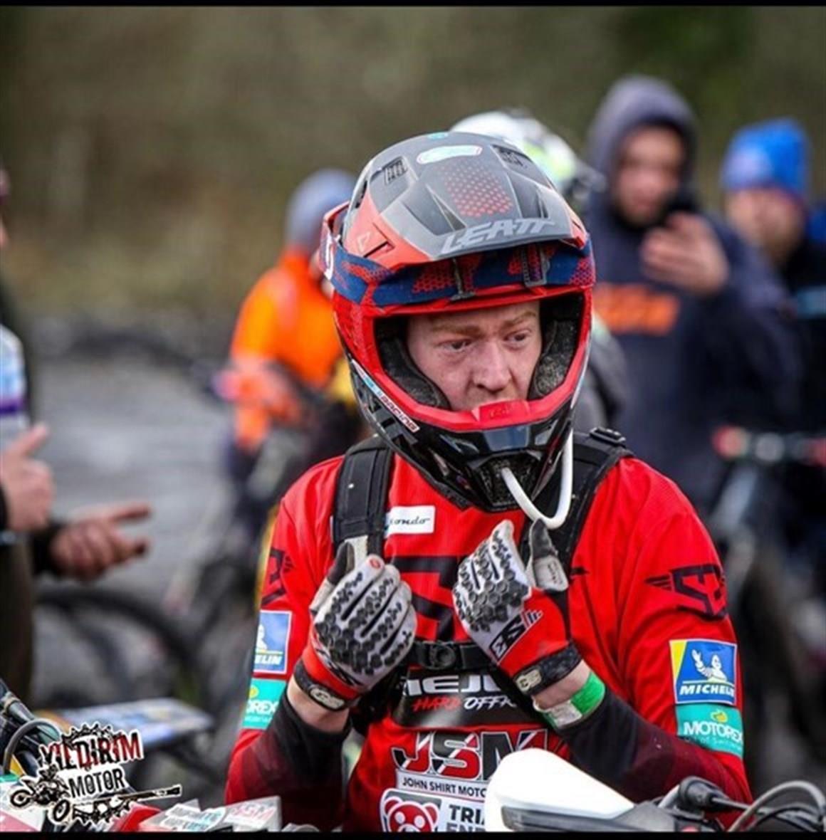 S3 NUTS PREMIUM ELDİVEN 