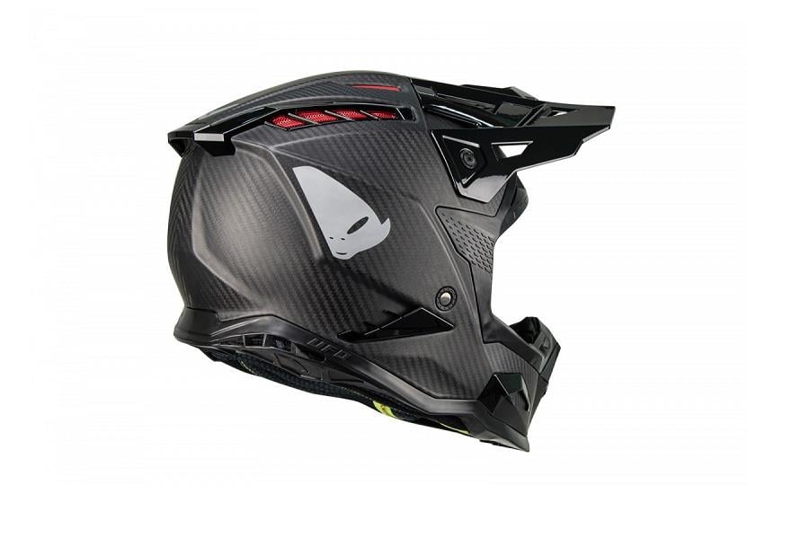 UFO ECHUS KARBON KASK 