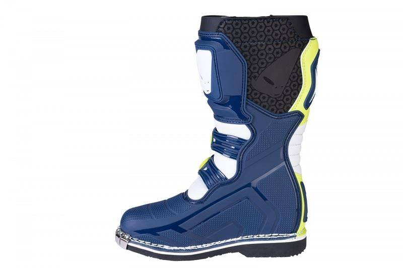 UFO TYPHOON ÇOCUK BOTU