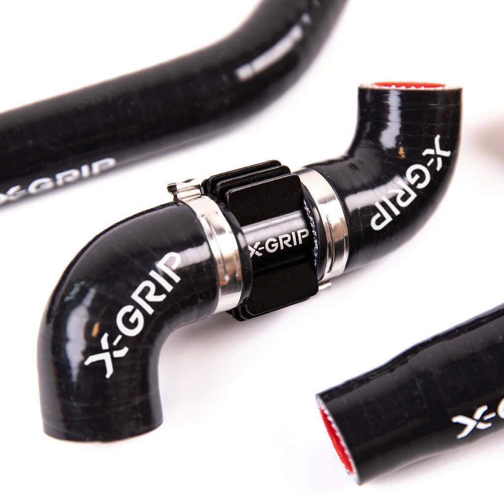 X-GRİP 24-25 KTM HUSQ GASGAS 2T RADYATÖR BORUSU SİYAH