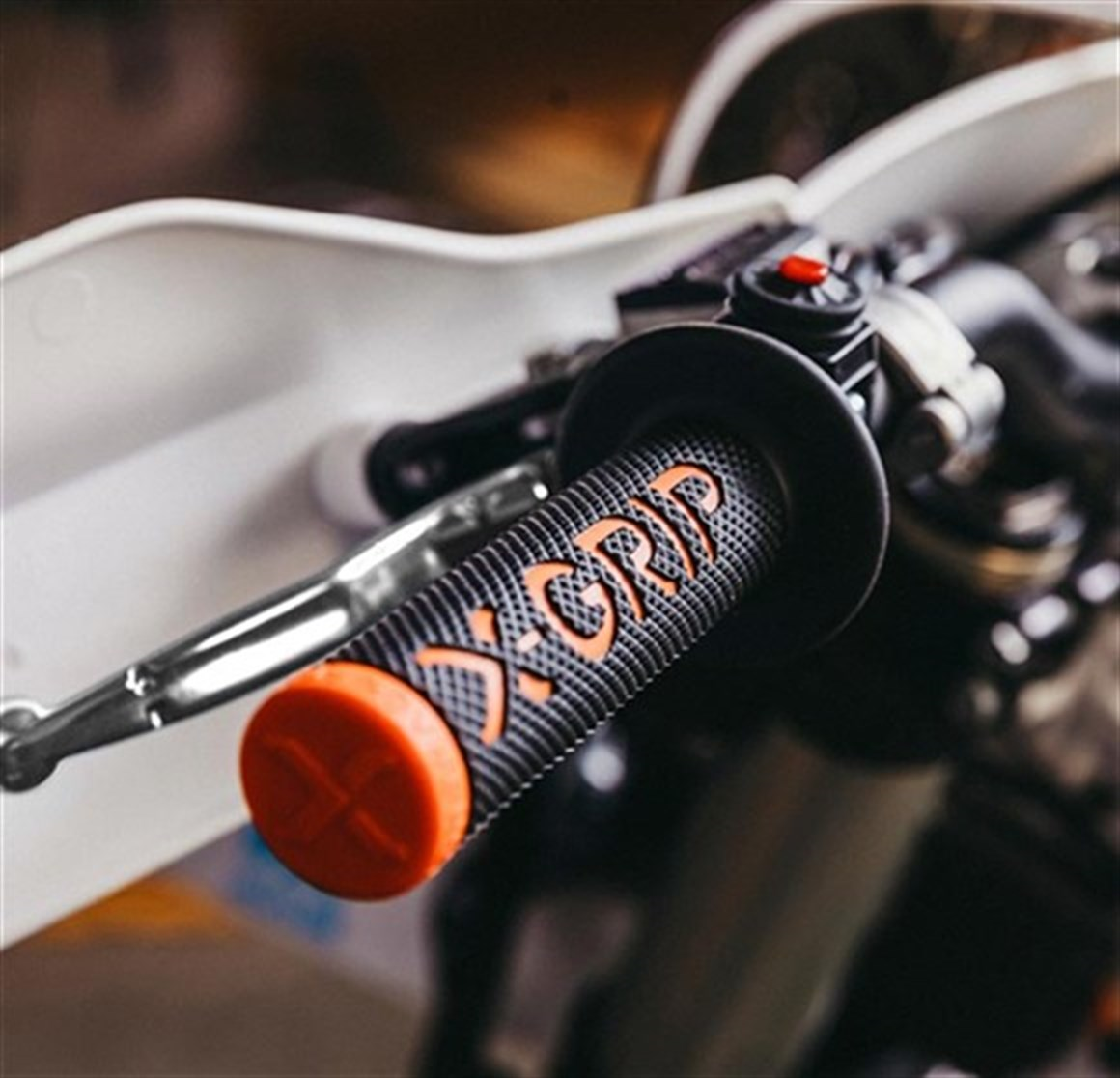 X-GRİP BRAAAAP. SLİKON ELCİK TURUNCU