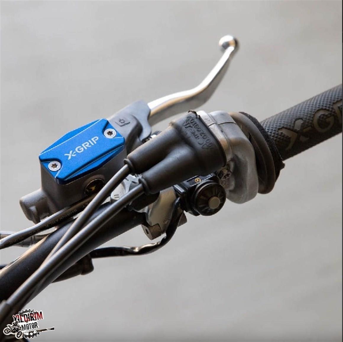 X-GRİP HUSQ GASGAS BRAKTEC FREN DEB ÜST MERKEZ KAPAK