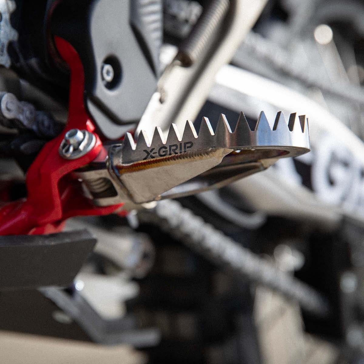 X-GRİP KTM EXC/EXC-F TİTANYUM BASAK SETİ 24-25