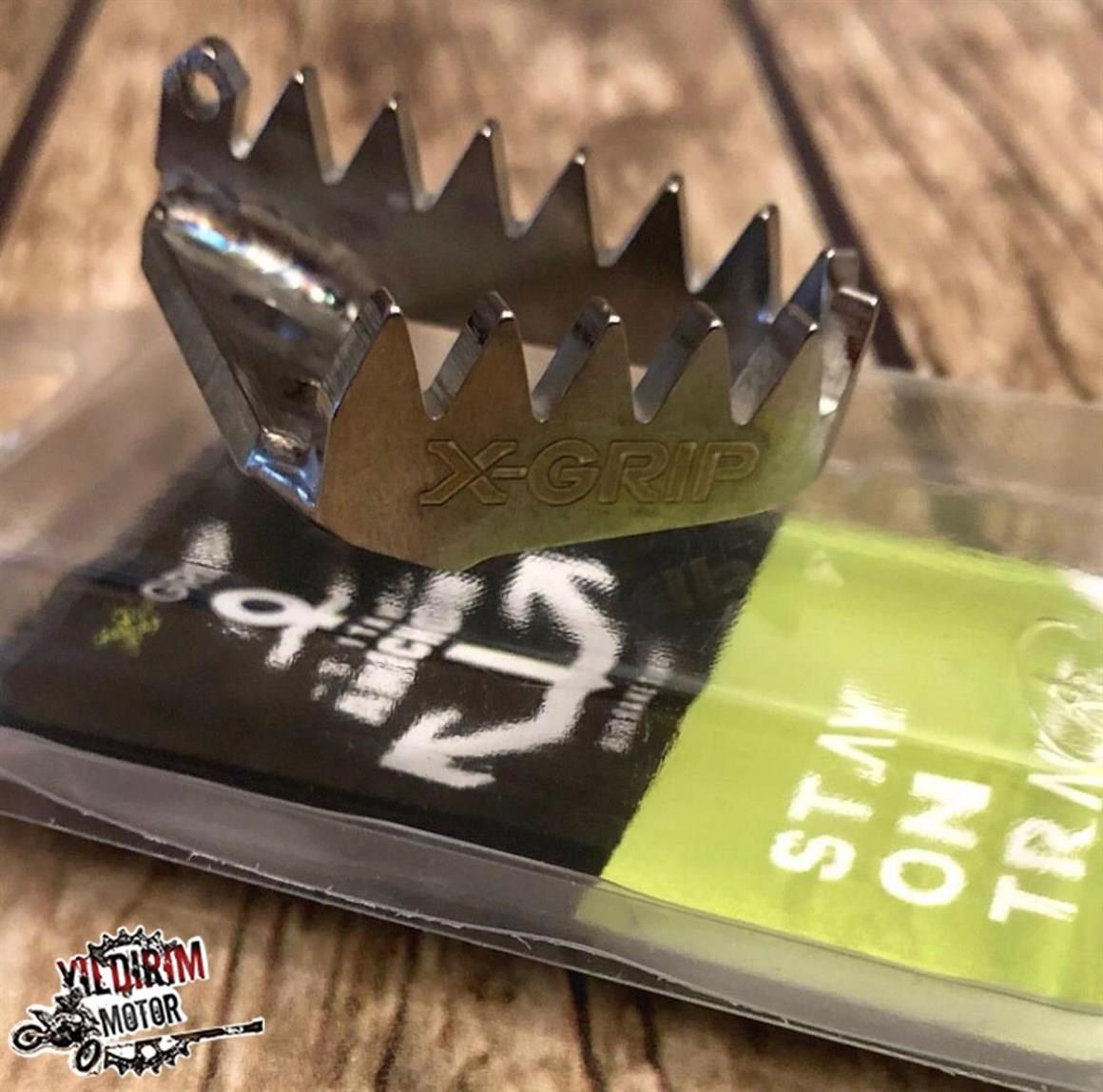 X-GRIP TITAN ARKA. PEDAL FREN UCU