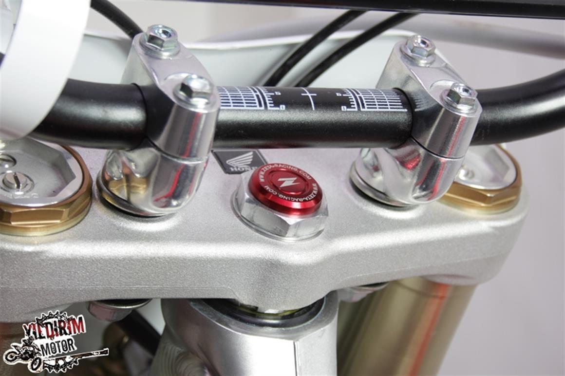 ZETA GİDON GÖVDE KAPAĞI KIRMIZI